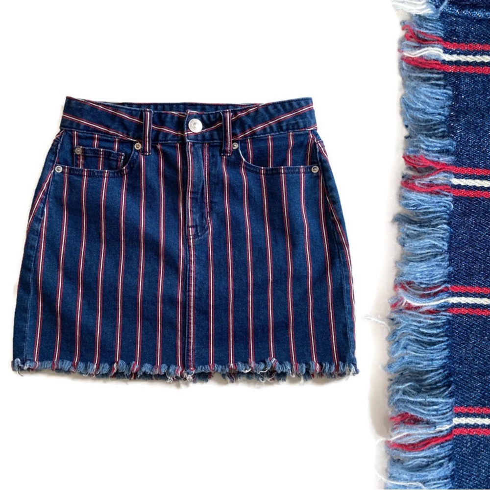 American Eagle High Rise Striped Denim Mini Skirt Frayed Hem Patriotic RWB